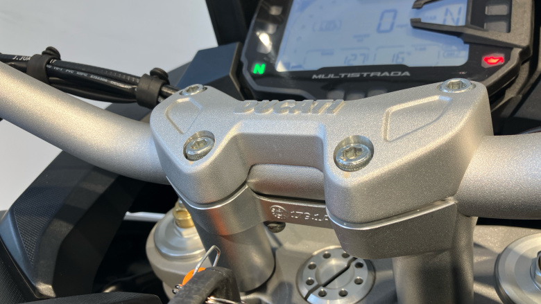 Ducati Multistrada 950 - Red